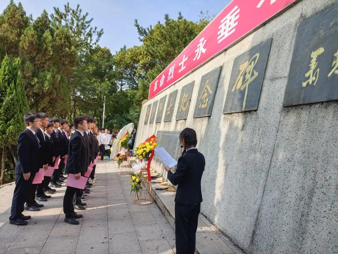 1633606410265975.jpg 1633606410265975.jpg