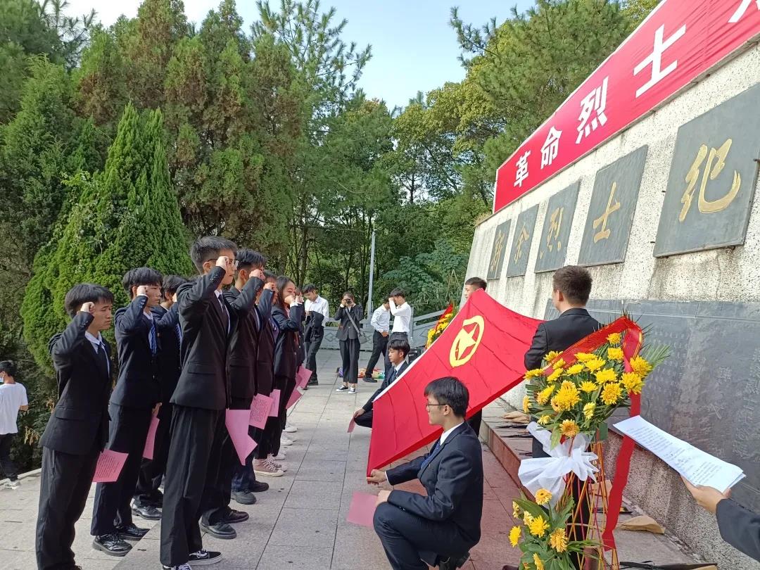 1633606500807186.jpg 1633606500807186.jpg