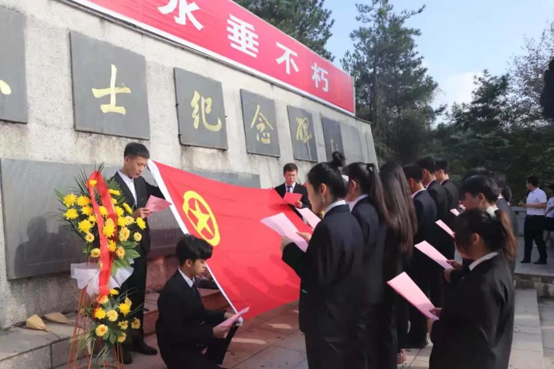 1633606539113380.jpg 1633606539113380.jpg