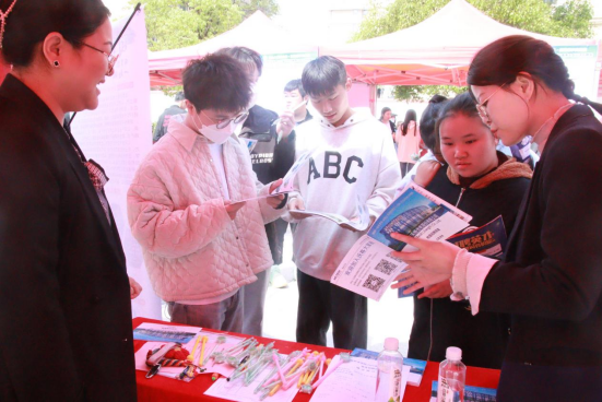 1682497646294727.png image.png