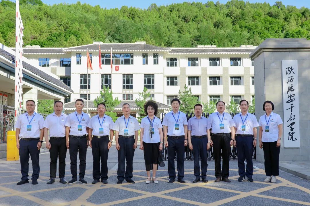 1692605897178912.jpg 640.jpg