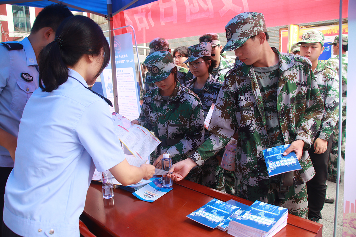 1695800101316050.jpg 08.jpg