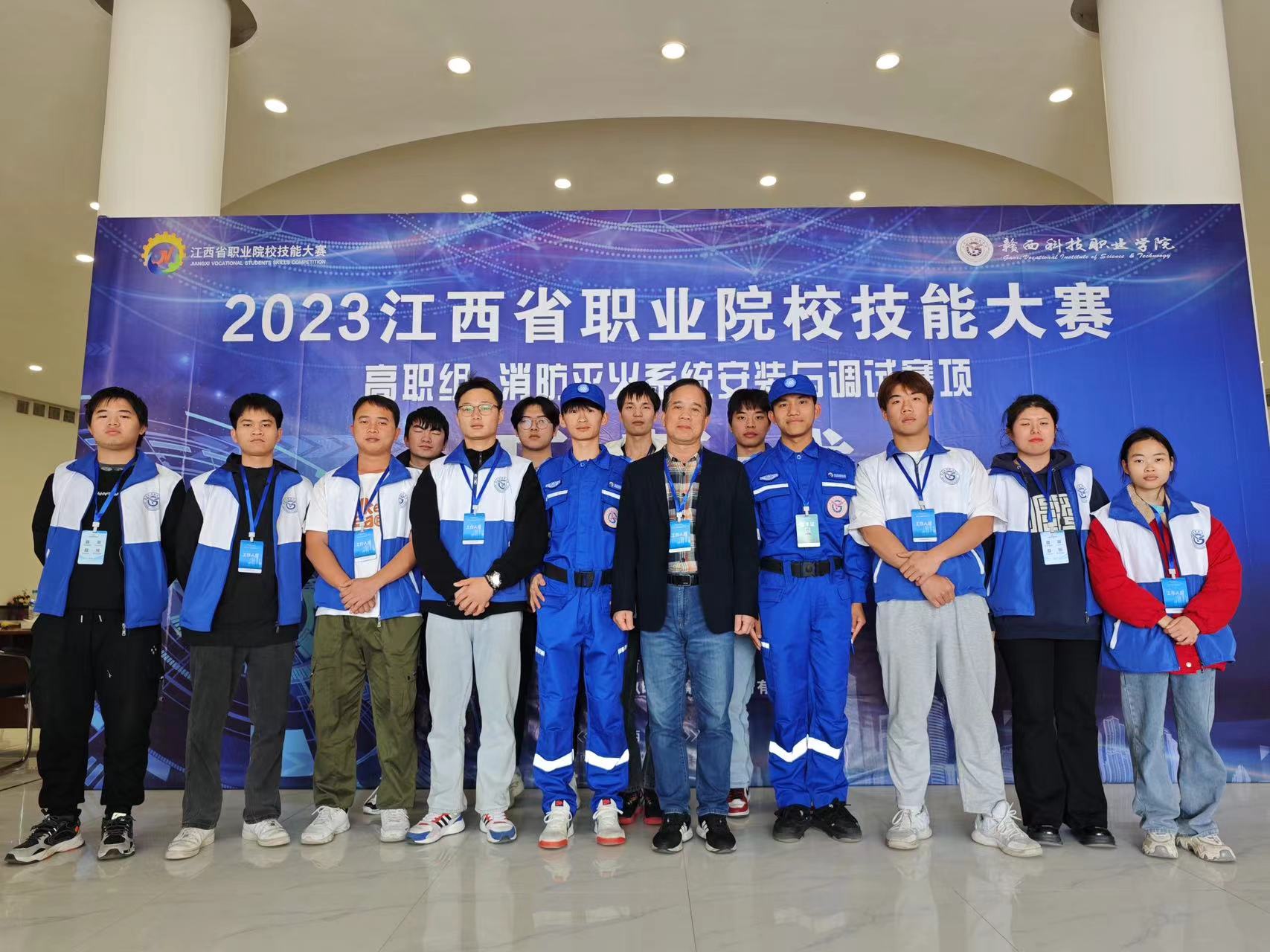 1711593379605481.jpg 1711593379605481.jpg