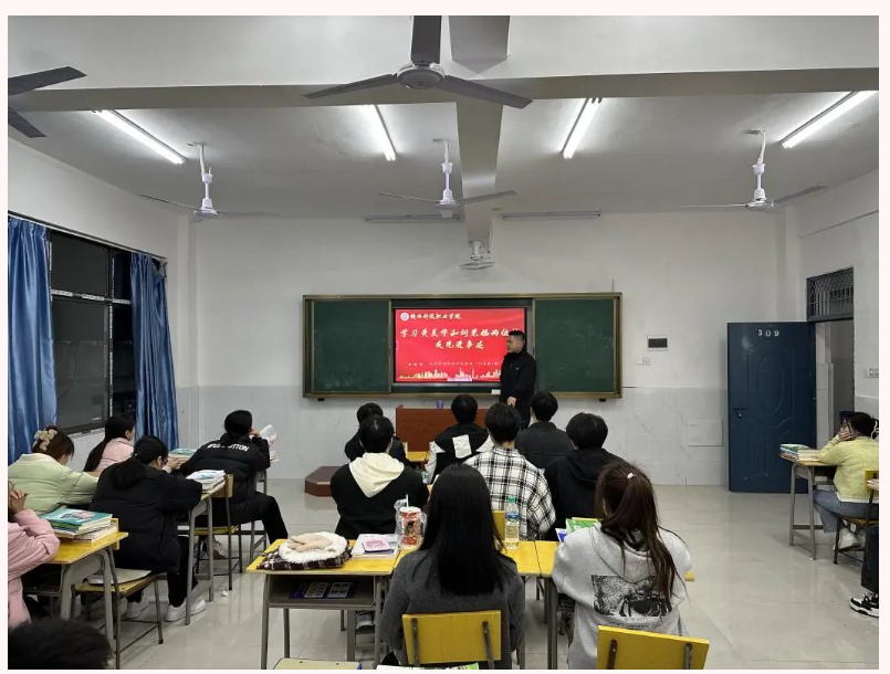 屏幕截图 2024-04-19 224250.png