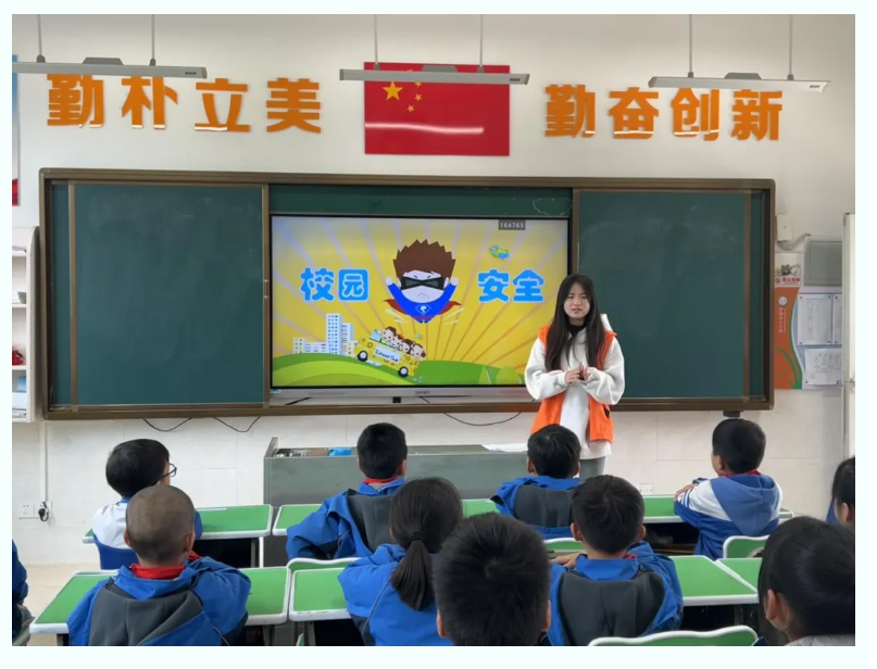 屏幕截图 2024-04-19 230639.png