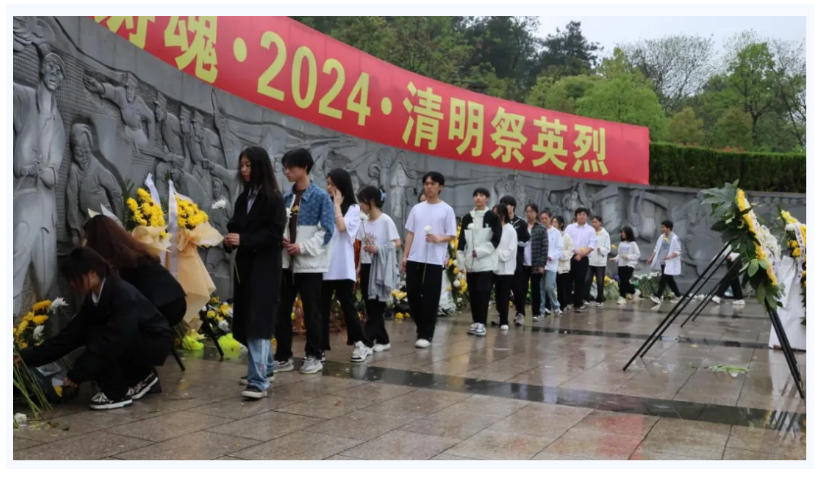 屏幕截图 2024-04-19 231100.png