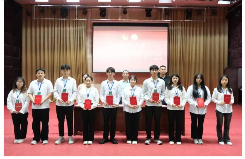 屏幕截图 2024-06-27 193024.png