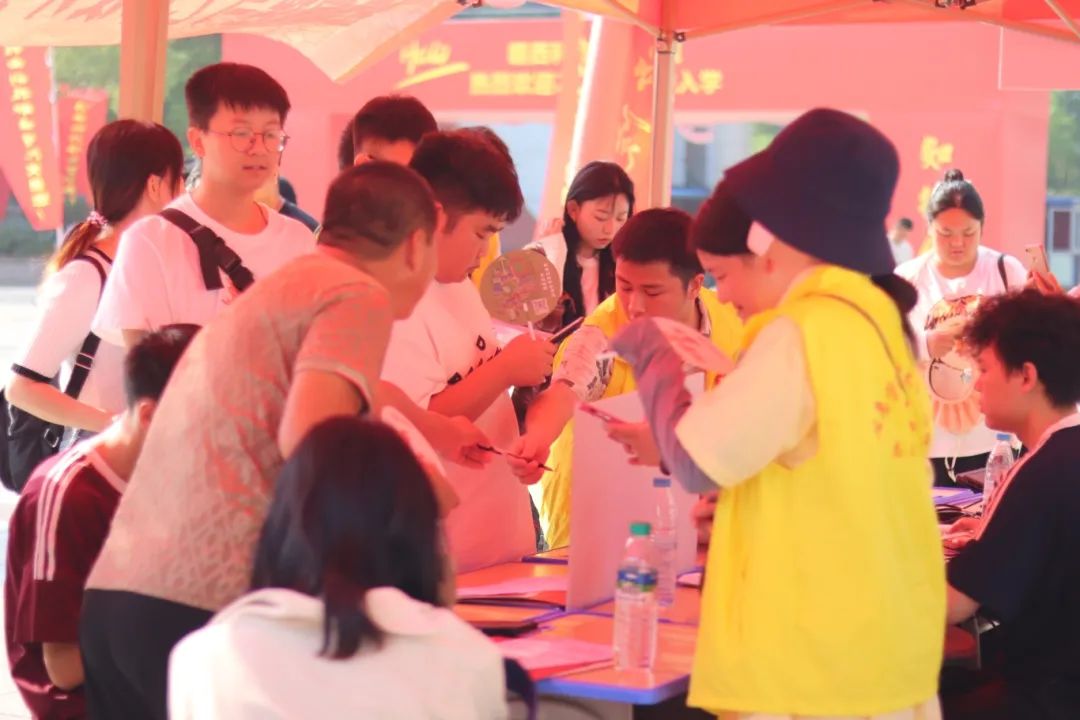 1725848839130520.jpg 1725848839130520.jpg