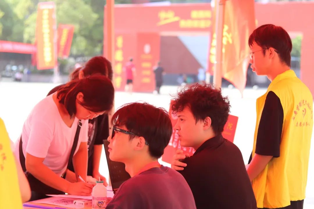 1725849322792358.jpg 1725849322792358.jpg