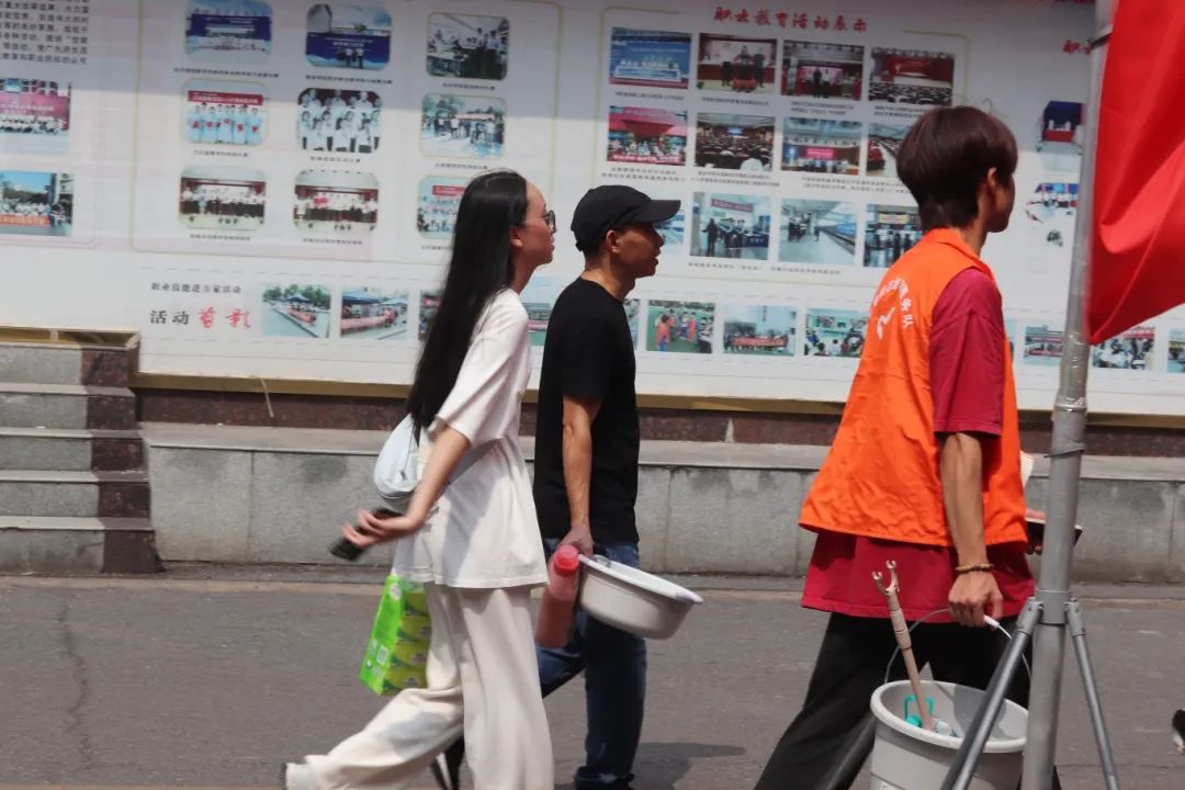 1725849327379170.jpg 1725849327379170.jpg