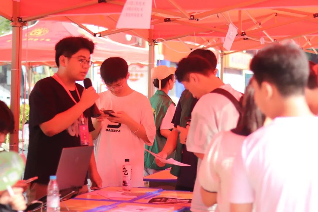 1725849475923721.jpg 1725849475923721.jpg