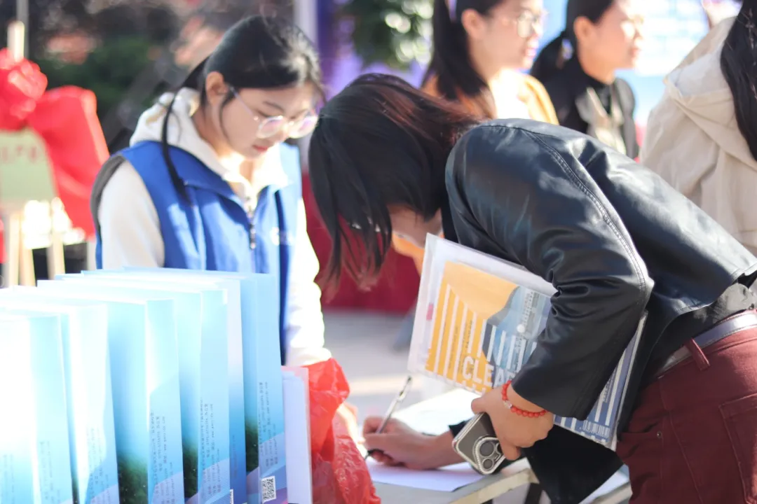 1730940835128546.png 1730940835128546.png