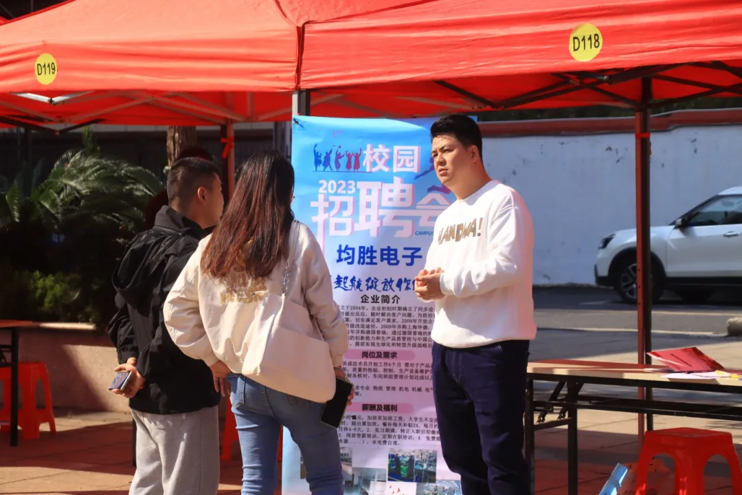 1730940892773529.png 1730940892773529.png