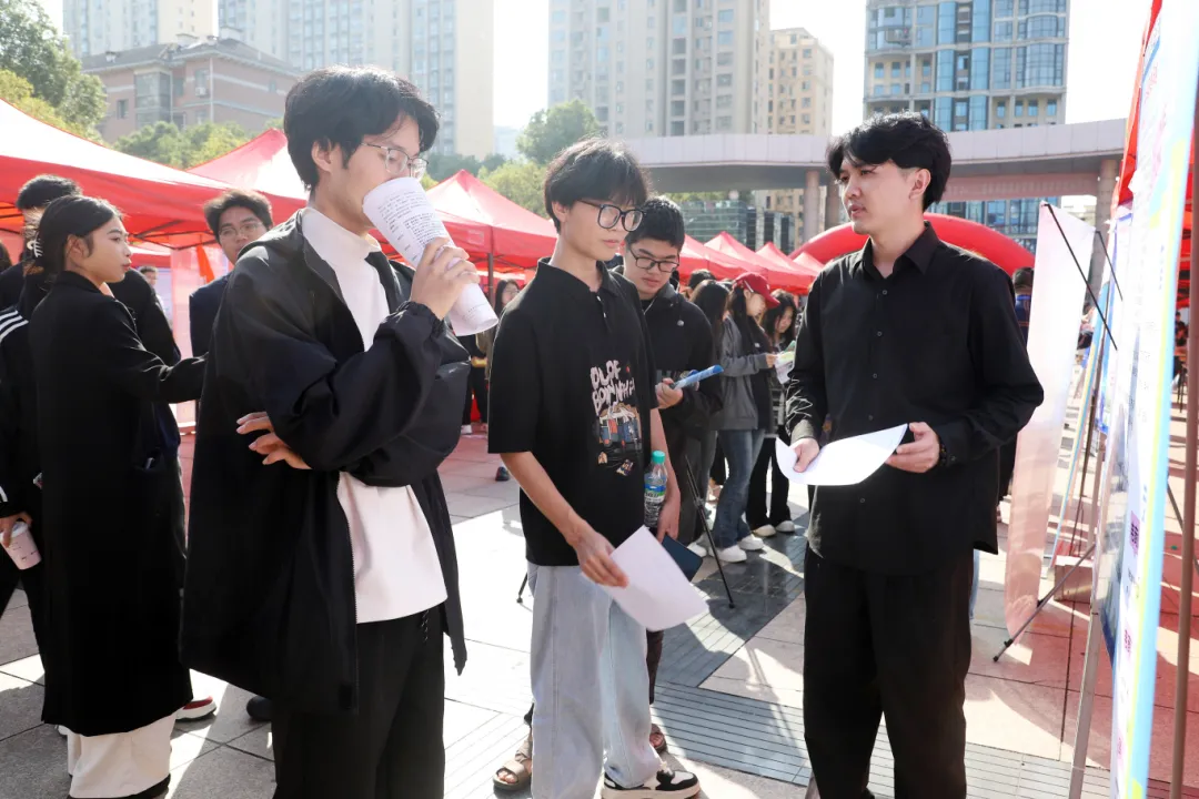 1730941035887248.png 1730941035887248.png