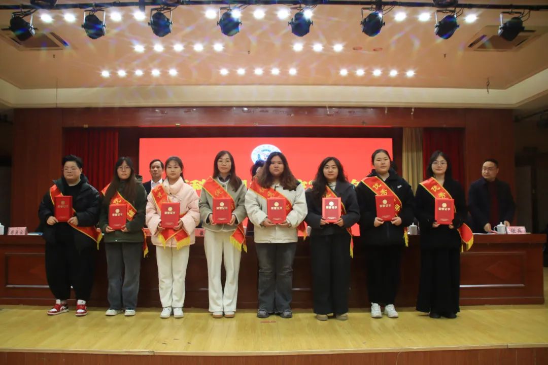 1739416601819964.jpg 1739416601819964.jpg