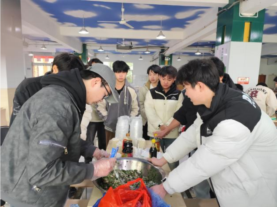 屏幕截图 2025-02-22 193327.png