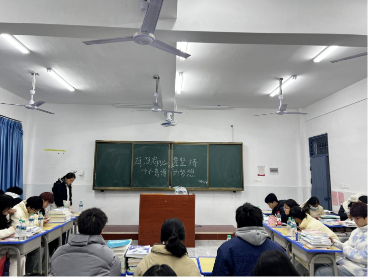 屏幕截图 2025-02-22 193821.png