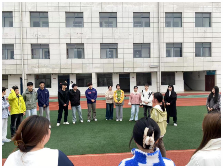 屏幕截图 2025-03-22 204632.png