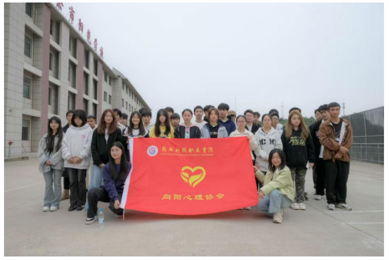 屏幕截图 2025-03-22 204821.png