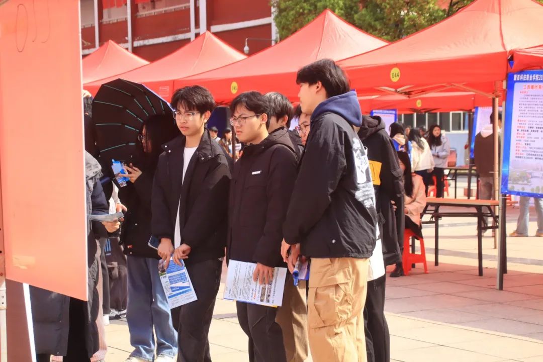 1743579549968084.jpg 1743579549968084.jpg