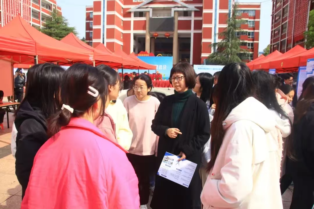 1743582408500237.jpg 1743582408500237.jpg