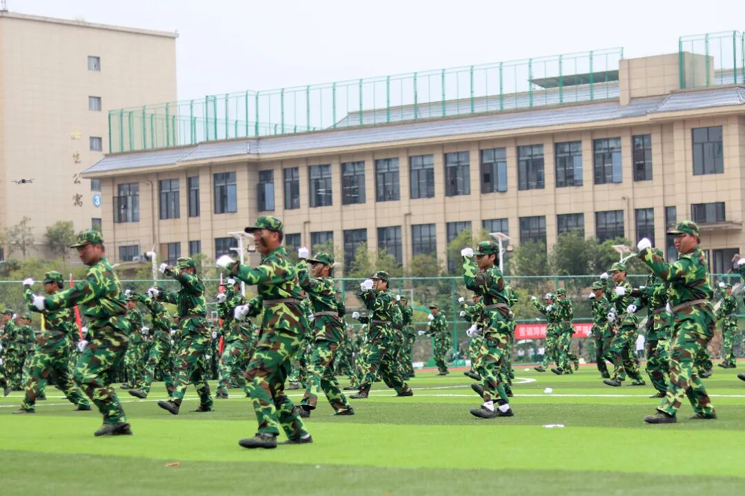 1759978628468792.jpg 1759978628468792.jpg