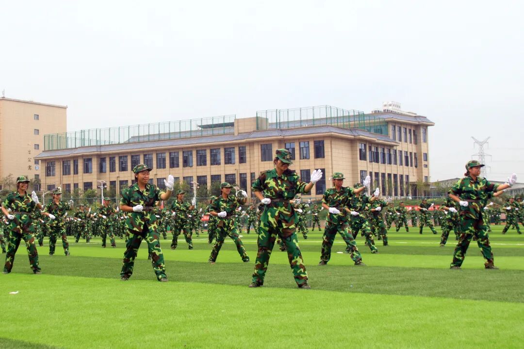 1759978628733217.jpg 1759978628733217.jpg