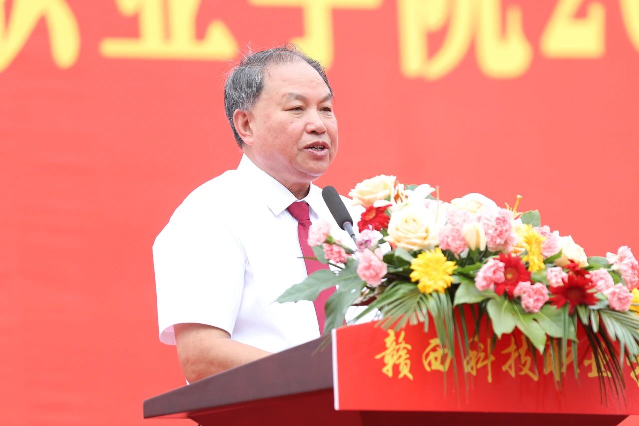 1759979009904111.jpg 1759979009904111.jpg