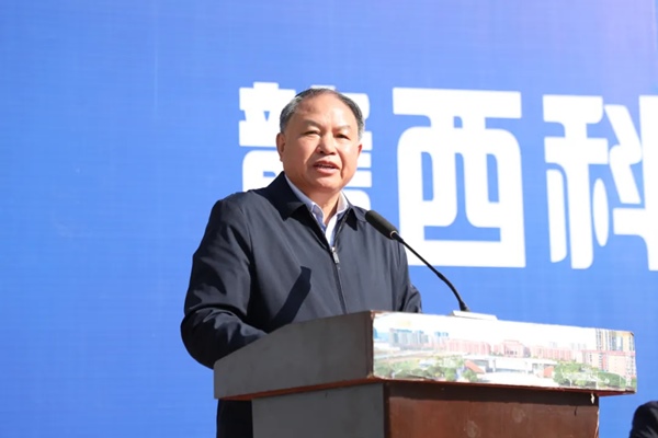 640_wx_fmt=jpeg&from=appmsg&tp=webp&wxfrom=5&wx_lazy=1 (4).jpg