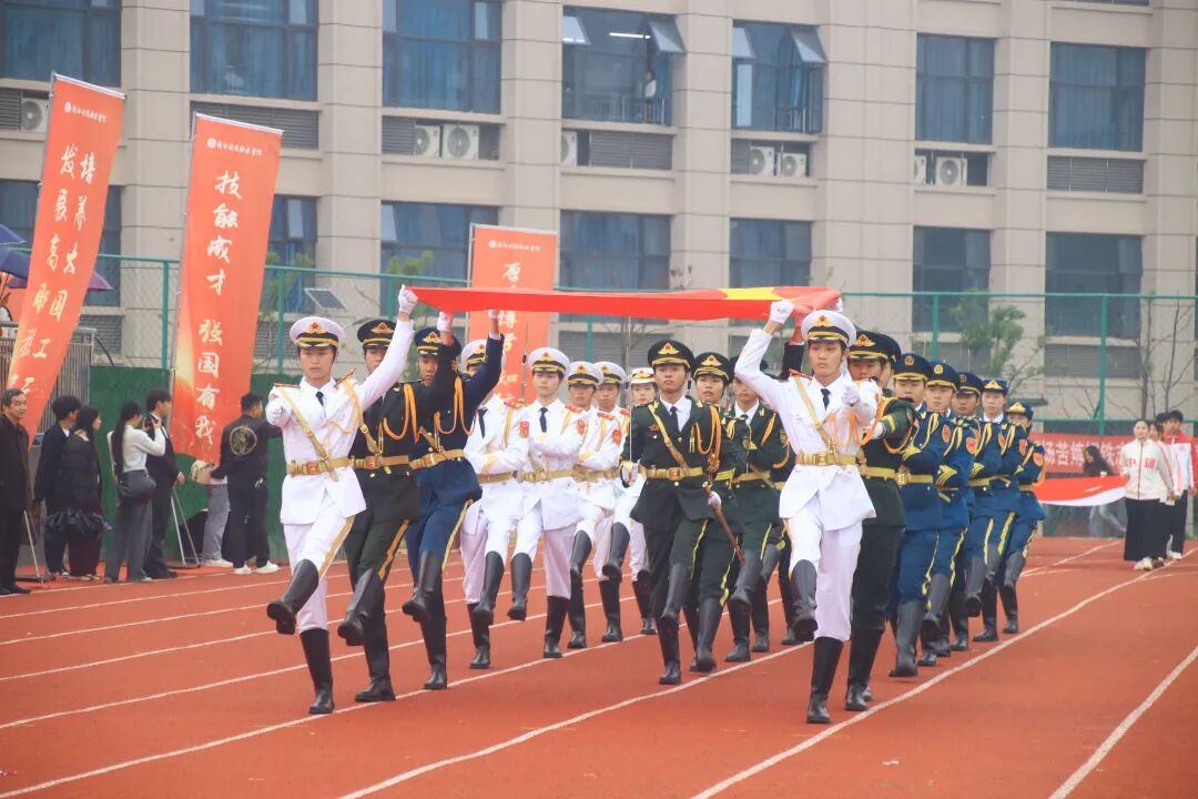 1762392969177517.jpg 1762392969177517.jpg