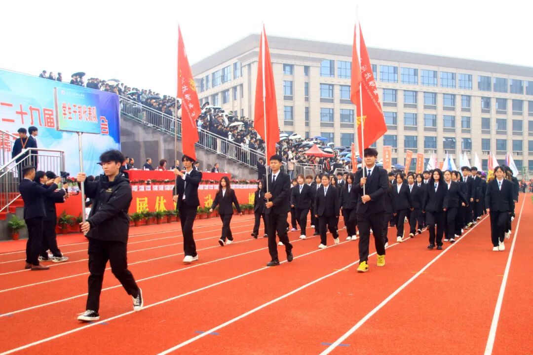 1762393233247431.jpg 1762393233247431.jpg