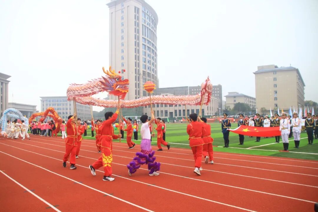 1762393748465383.jpg 1762393748465383.jpg