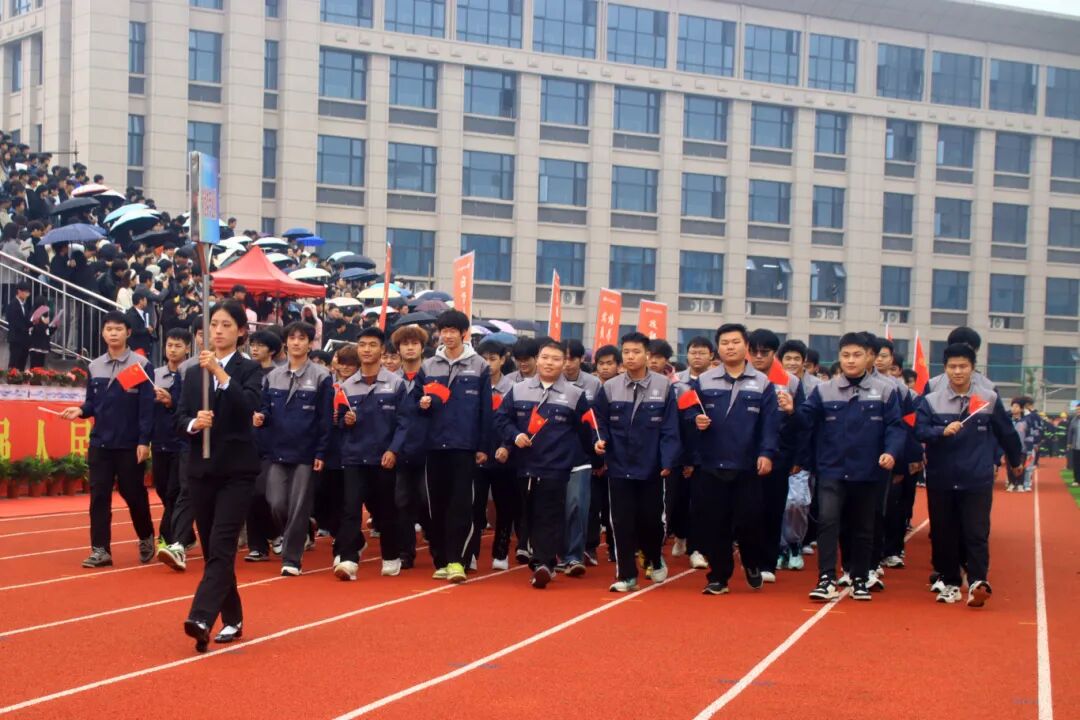 1762394165919289.jpg 1762394165919289.jpg