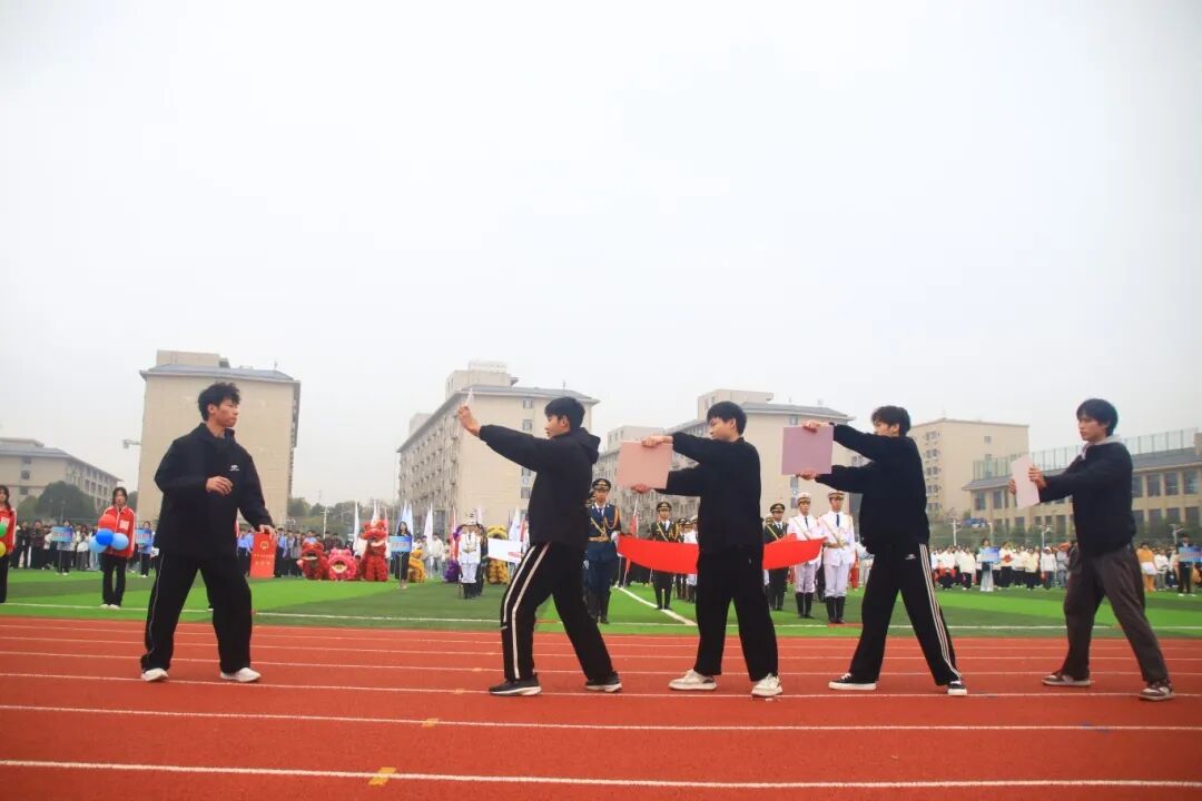 1762395045970648.jpg 1762395045970648.jpg